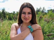 Load image into Gallery viewer, Turquoise Stone Flower Pattern Leather Bracelet