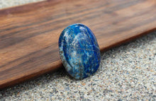 Charger l'image dans la galerie, Lapis Lazuli Worry Stone