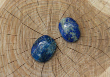 Charger l'image dans la galerie, Lapis Lazuli Worry Stone