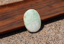Charger l'image dans la galerie, Amazonite Worry Stone