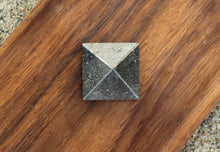 Load image into Gallery viewer, Hematite Pyramid