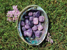Charger l'image dans la galerie, Lepidolite Tumble Stone