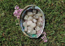 Charger l'image dans la galerie, Smoky Quartz Tumbled Stone