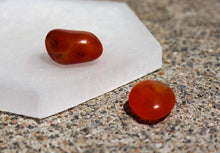 Charger l'image dans la galerie, Red Carnelian Tumbled Stone