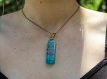Charger l'image dans la galerie, Orgone Energy Crystal Pendants