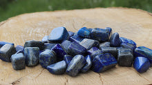 Charger l'image dans la galerie, Lapis Lazuli Tumbled Stone