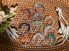 Charger l'image dans la galerie, Tree of Life Crystal Pendants