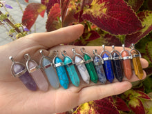 Charger l'image dans la galerie, Crystal Pendants Style #1