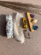 Charger l'image dans la galerie, PROSPERITY & WEALTH SMUDGE KIT