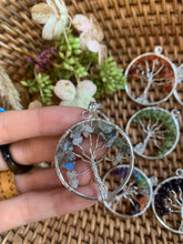 Charger l'image dans la galerie, Tree of Life Crystal Pendants