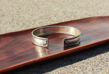 Load image into Gallery viewer, Tiger Eye Healing Bracelet