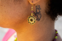 Load image into Gallery viewer, Murano &amp; Brass Beaded Necklace-Blue Circle Pendant

