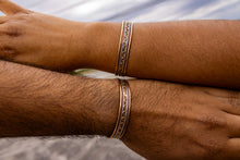 Load image into Gallery viewer, Magnetic Healing Bracelet-Wave Design
