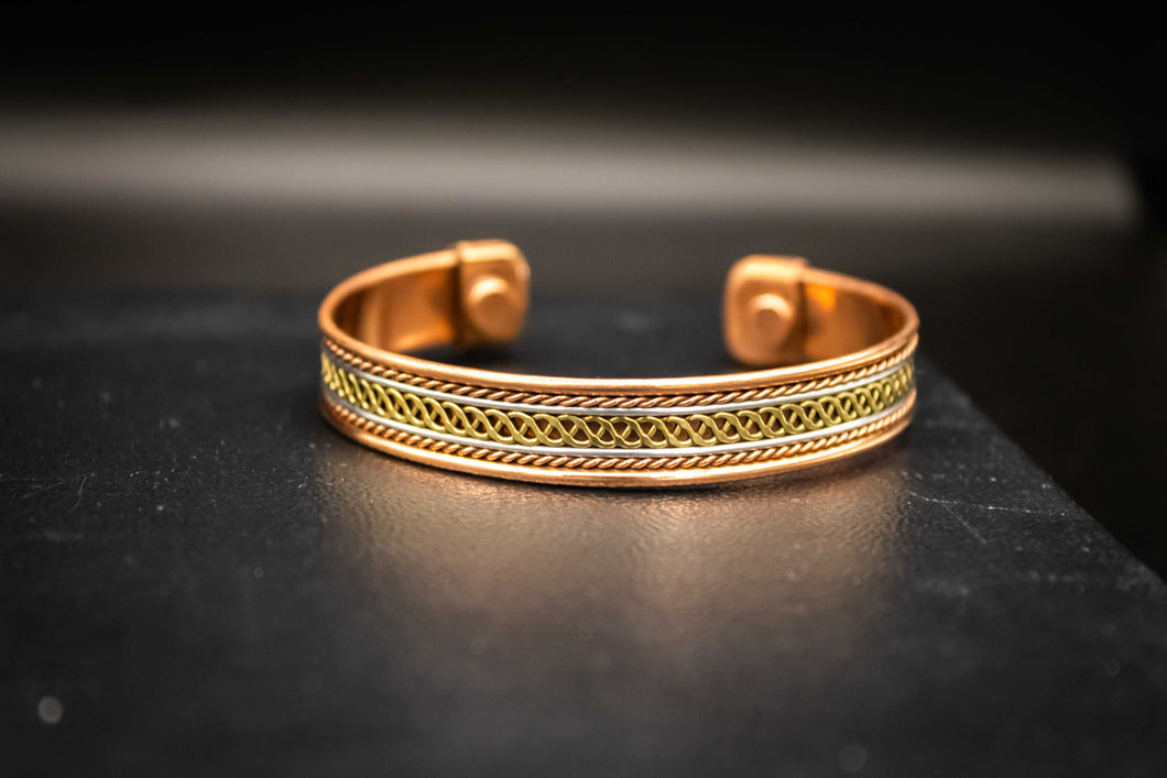 Magnetic Healing Bracelet-Knotted Design