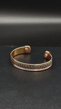 Load and play video in Gallery viewer, Magnetic Healing Bracelet-Serpentine Design
