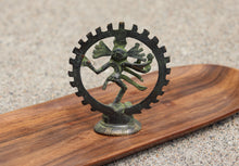Charger l&#39;image dans la galerie, Bronze Shiva Statue
