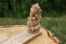 Charger l&#39;image dans la galerie, Ganesha Incense Holder
