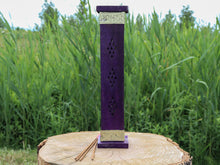 Charger l&#39;image dans la galerie, Purple Wooden Box Incense Holder
