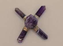 Load image into Gallery viewer, Raw Amethyst Energy Generator
