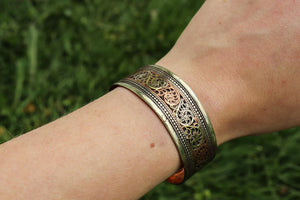 3 Metal Healing Bracelet