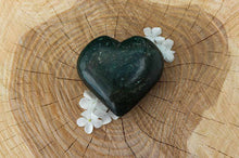 Load image into Gallery viewer, Green Aventurine Heart Crystal
