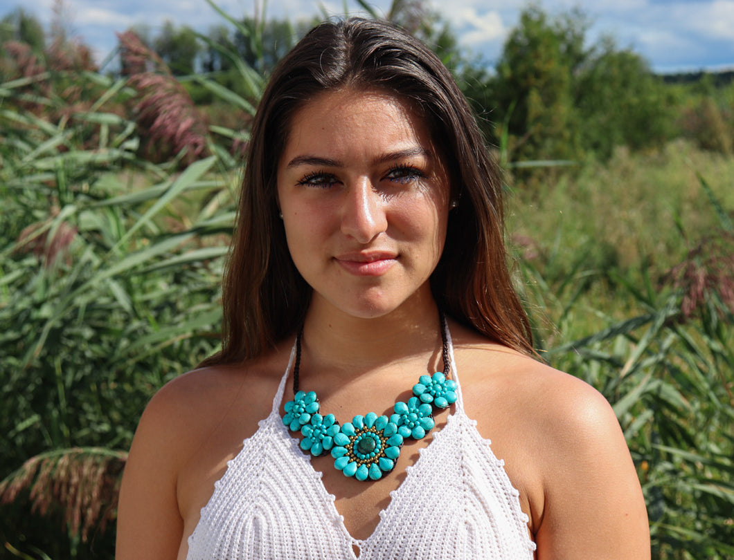 Turquoise Flower Necklace – Eco-Friendly & Handcrafted Leather from Nepal