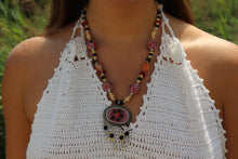 Load image into Gallery viewer, Vintage Mixed Material Necklace &amp; Earrings Set- Pink
