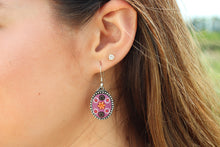 Load image into Gallery viewer, Vintage Mixed Material Necklace &amp; Earrings Set- Pink
